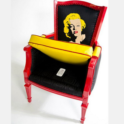 LUKSUZNE I UNIKATNE FOTELJE