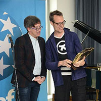 ŠTEFANU KEGIJU URUČENE NAGRADE 52. BITEFA