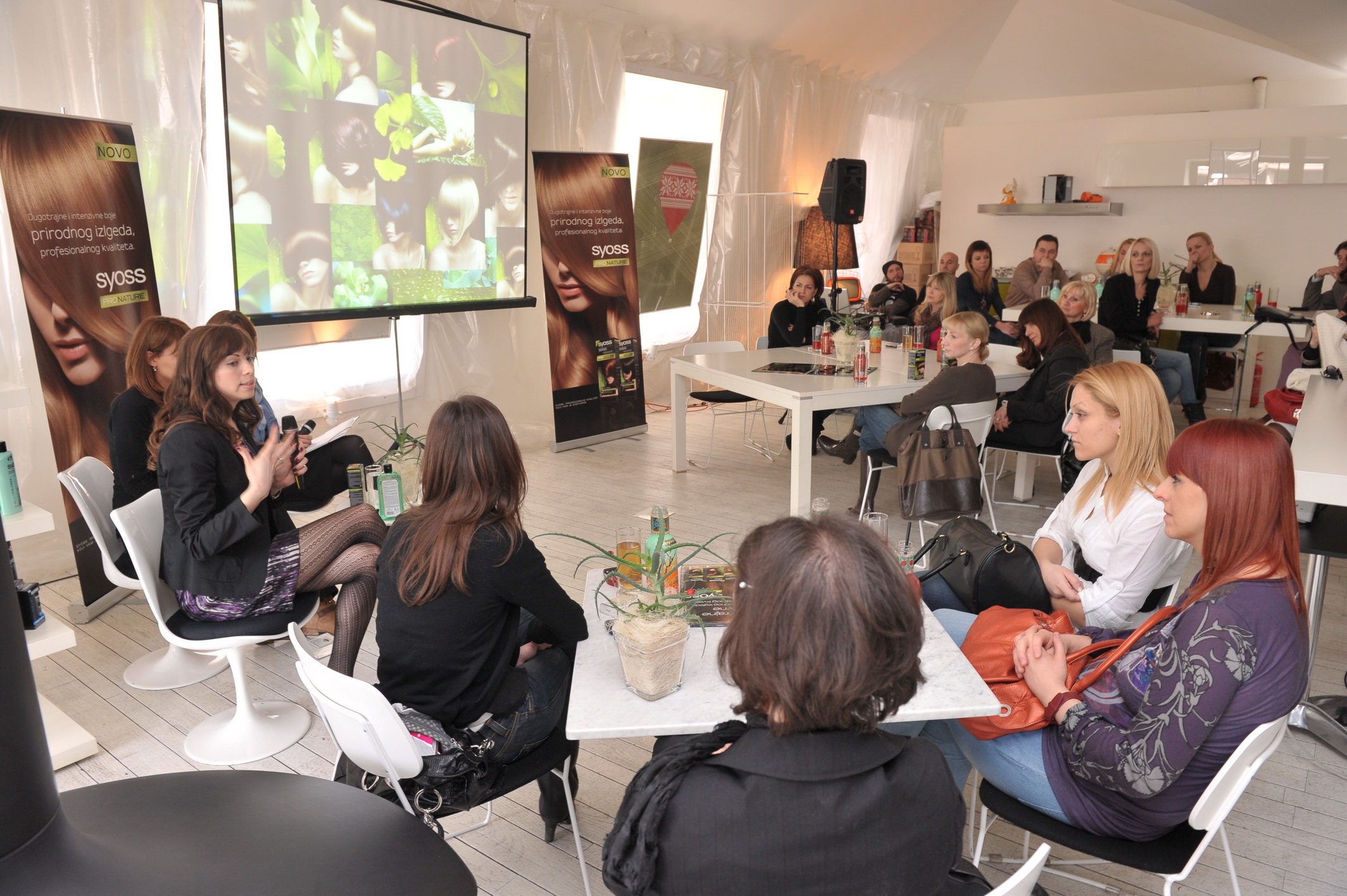 Syoss ProNature boje profesionalnog kvaliteta za prirodan izgled bojene kose